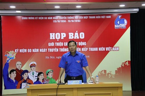 В Ханое отмечают 60-летие со дня создания Ассоциации вьетнамской молодежи - ảnh 1